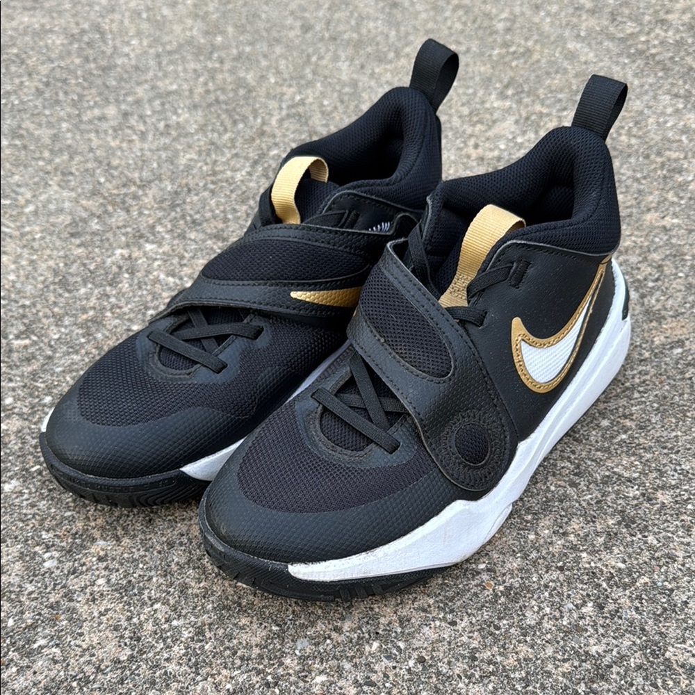 Nike Black and Gold Sneakers - Kids